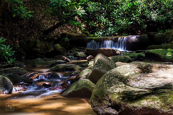 Amicaola Falls Creek North Georgia