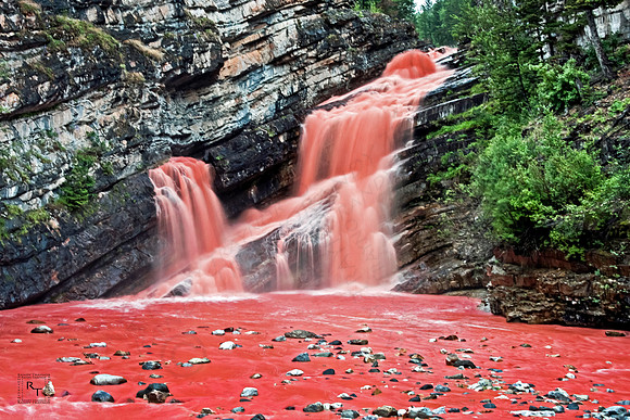 Cameron Falls (Canada) - RARE Blood Red  Waterfall